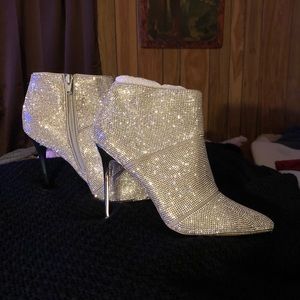 Steve Madden Rhinestones Booties